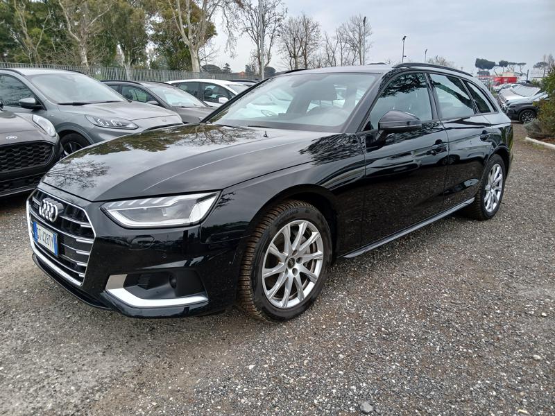 Audi A4 Avant Busin Advanced 4 Stronic 2024